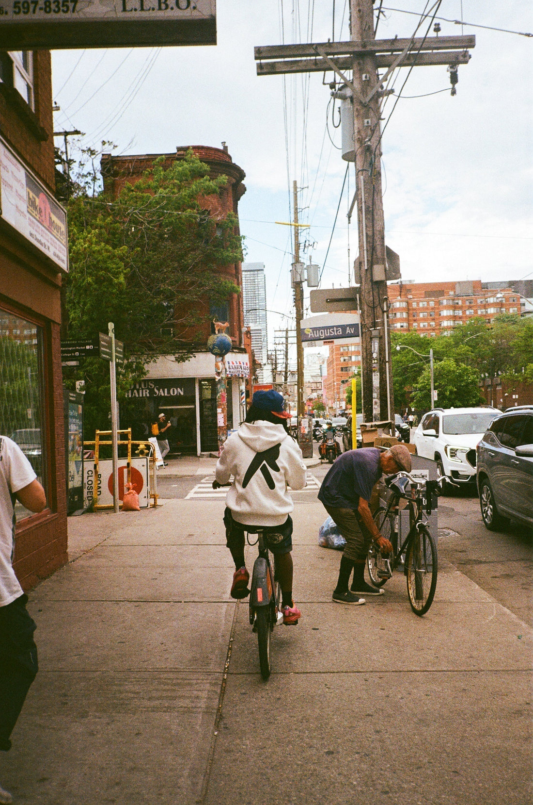 002: Returning To The Ave
